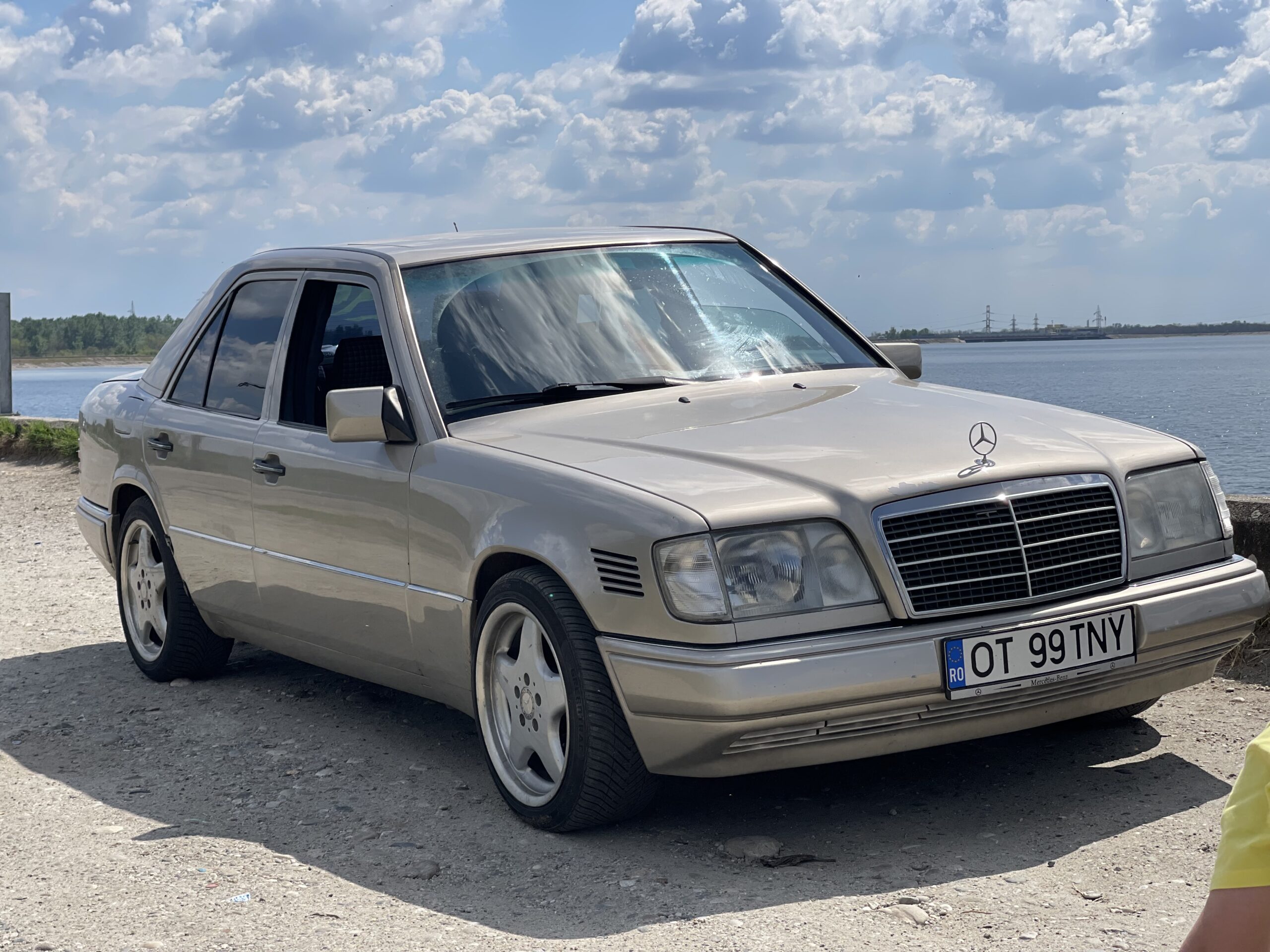 1993 Mercedes w124