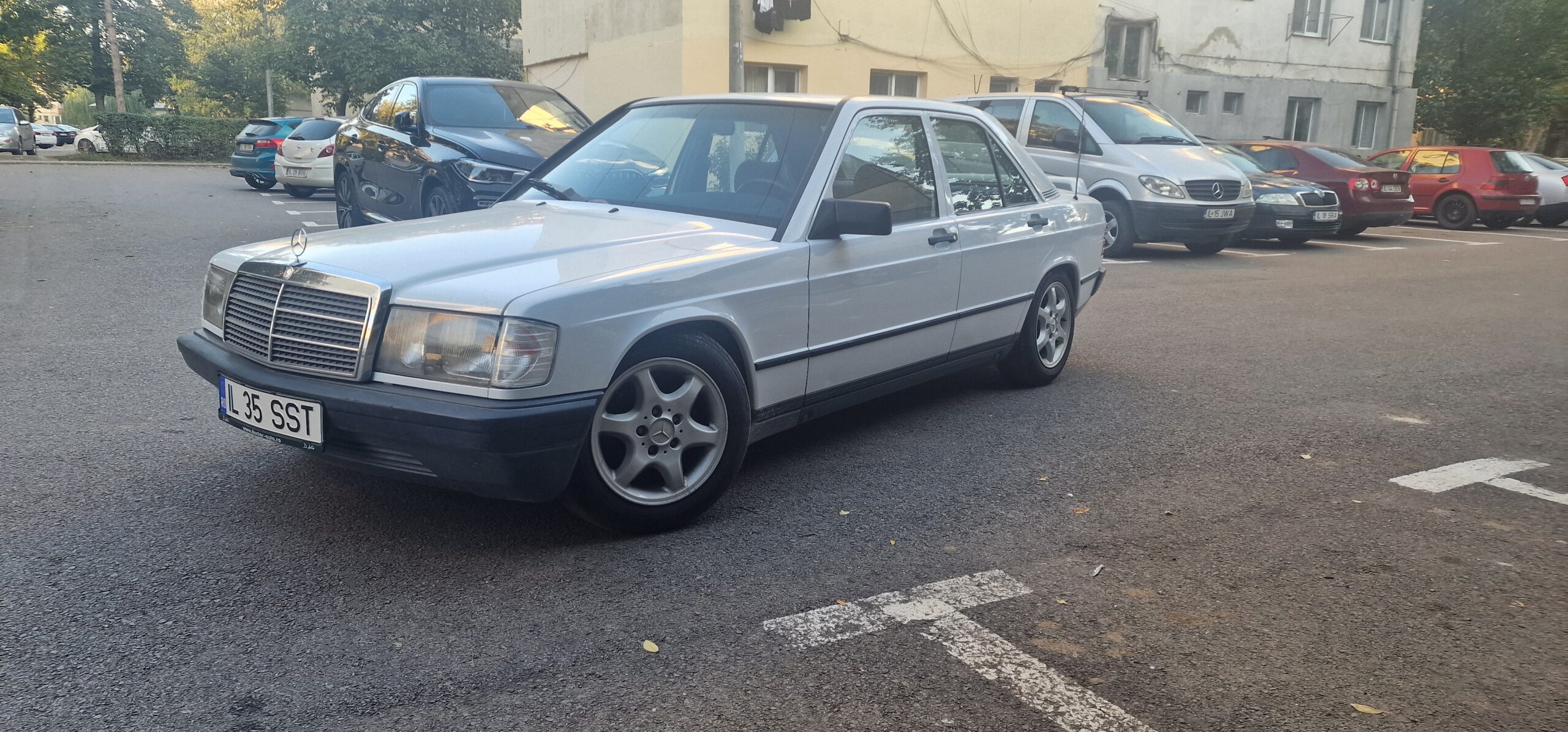 1986 Mercedes-Benz 190E 2.3