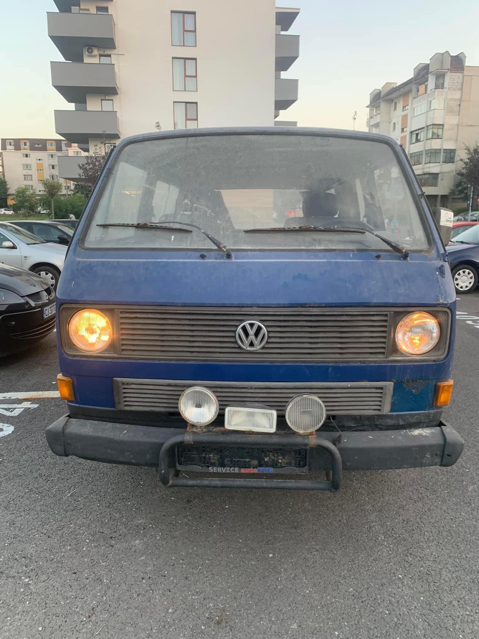 Volkswagen Transporter Caravelle doua buc